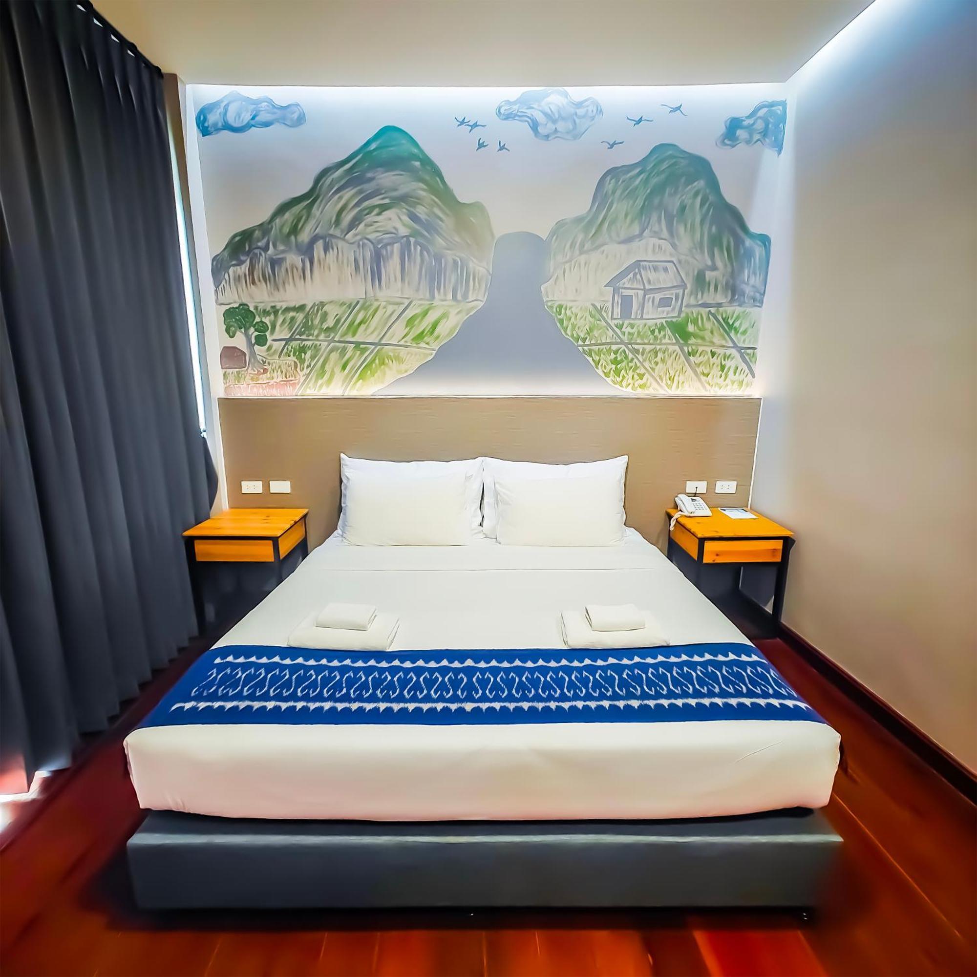 The Riva Vientiane Hotel Buitenkant foto
